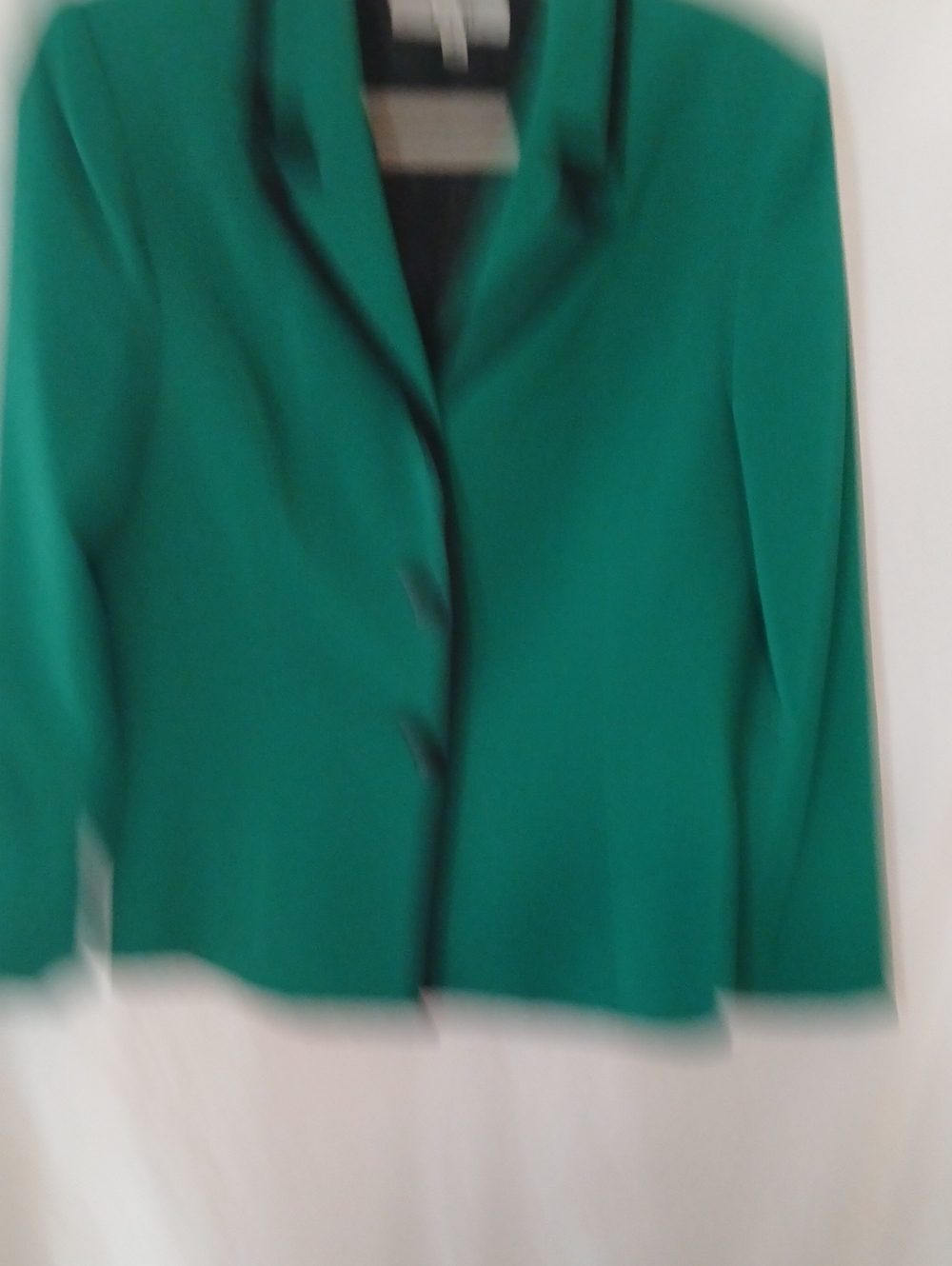 Le Suit Emerald Green Women's Blazer Jacket